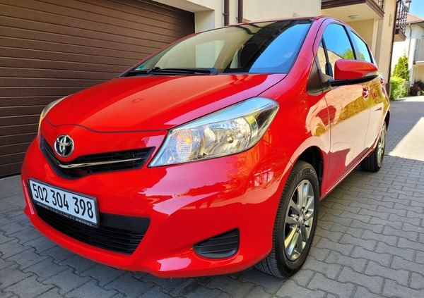 Toyota Yaris cena 39999 przebieg: 128568, rok produkcji 2014 z Warszawa małe 596